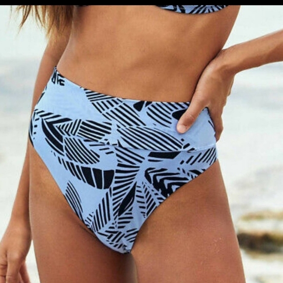 aerie Other - Aerie swim,bikini,highwaist,Medium, printswim,Newwithtag, Sendoffer